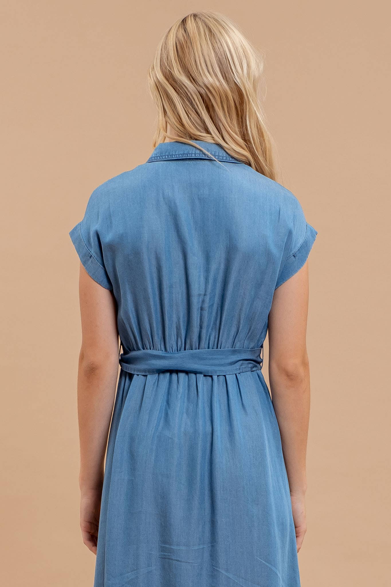 Blu Pepper - CHAMBRAY COLLARED BUTTON DOWN BELTED MIDI DRESS